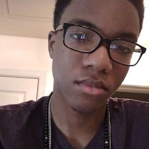 Meet your Posher, Khari